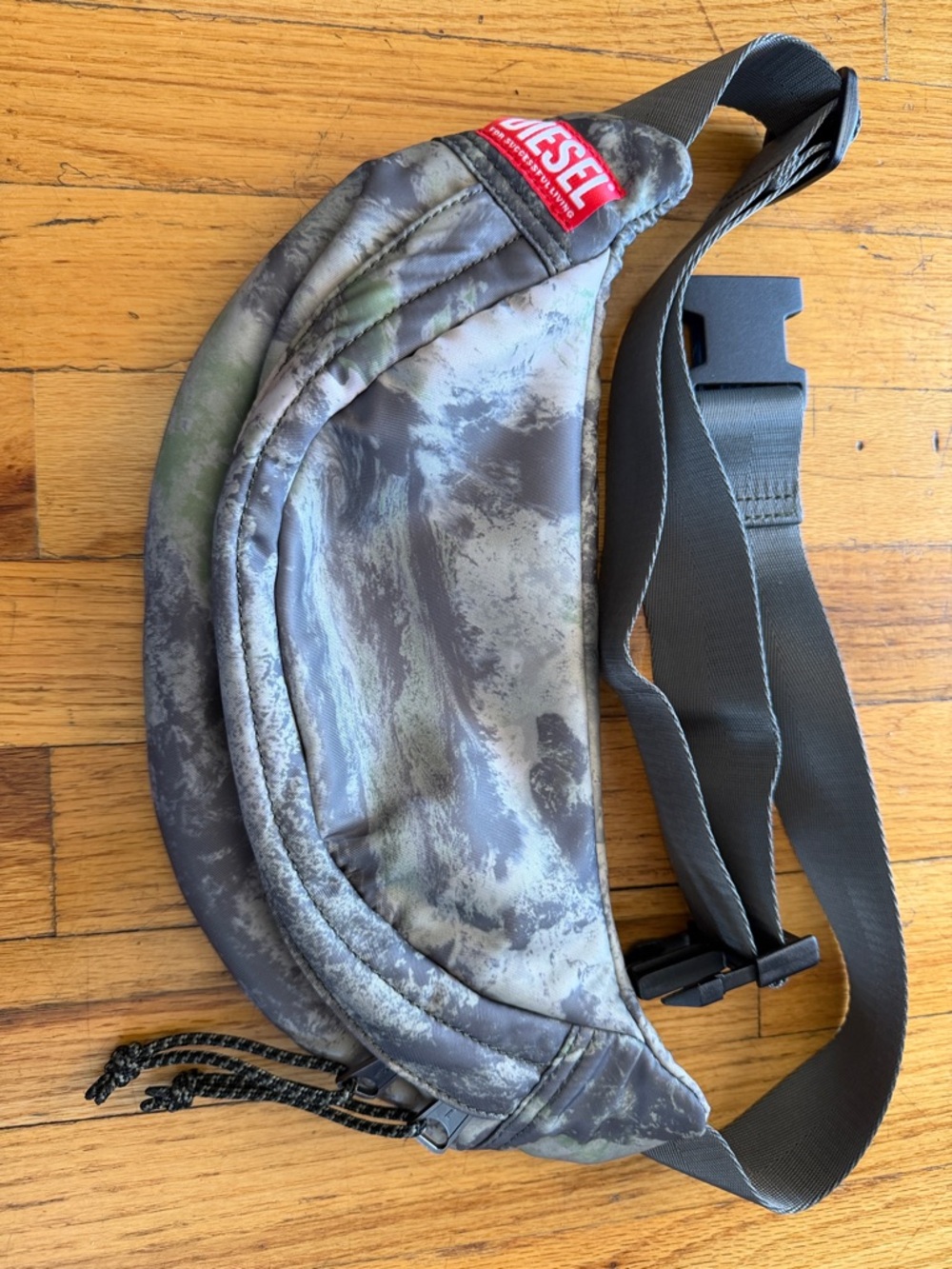 Diesel Gray and Green Camouflage Belt Bag with Red Logo Patch